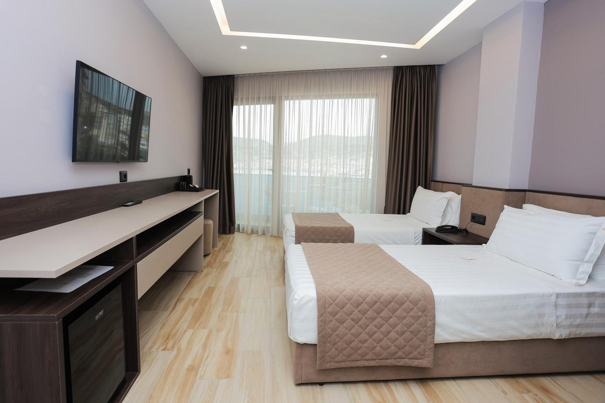 Joelle Premium Hotel Saranda Zewnętrze zdjęcie
