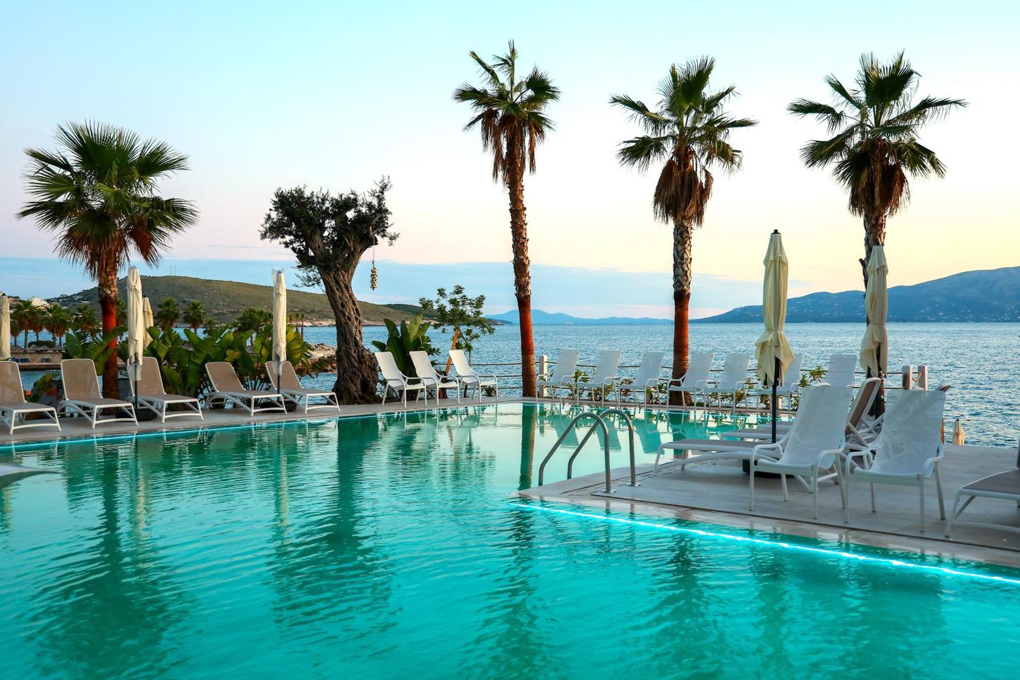 Joelle Premium Hotel Saranda Zewnętrze zdjęcie