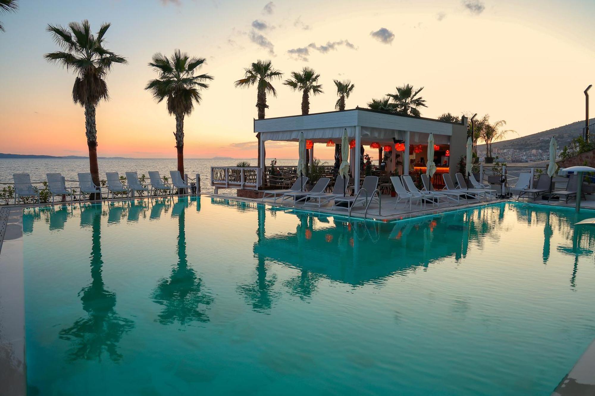 Joelle Premium Hotel Saranda Zewnętrze zdjęcie