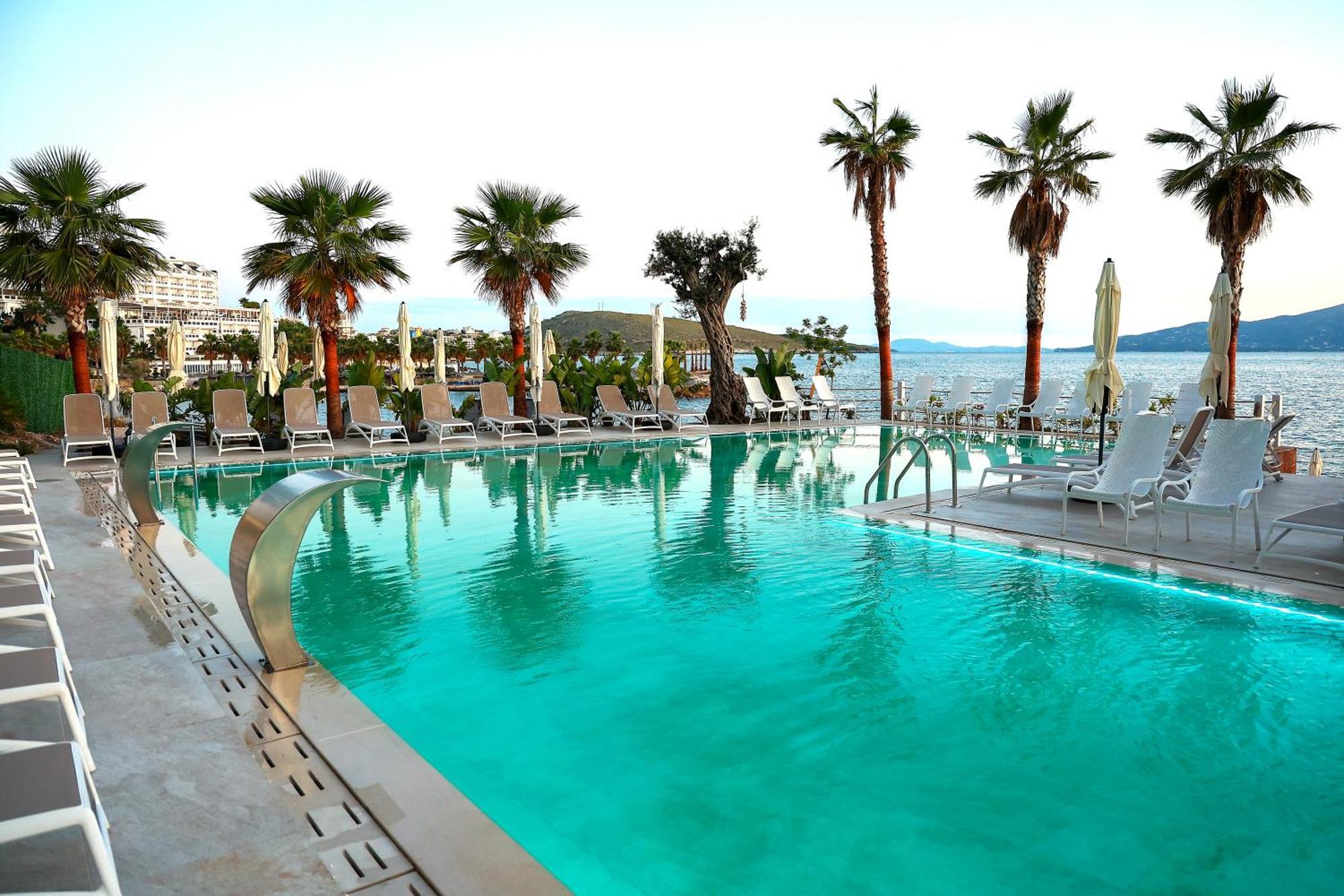 Joelle Premium Hotel Saranda Zewnętrze zdjęcie